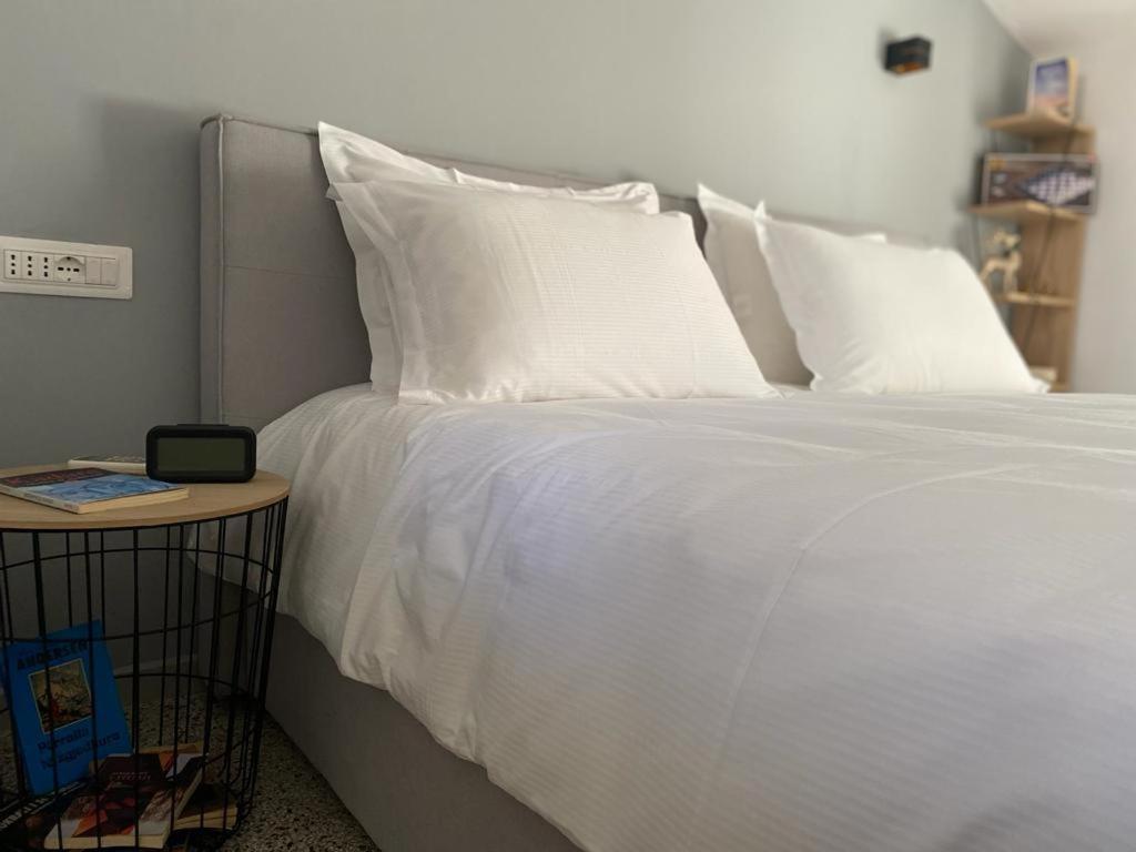 Jonexh Apartments Тирана Экстерьер фото