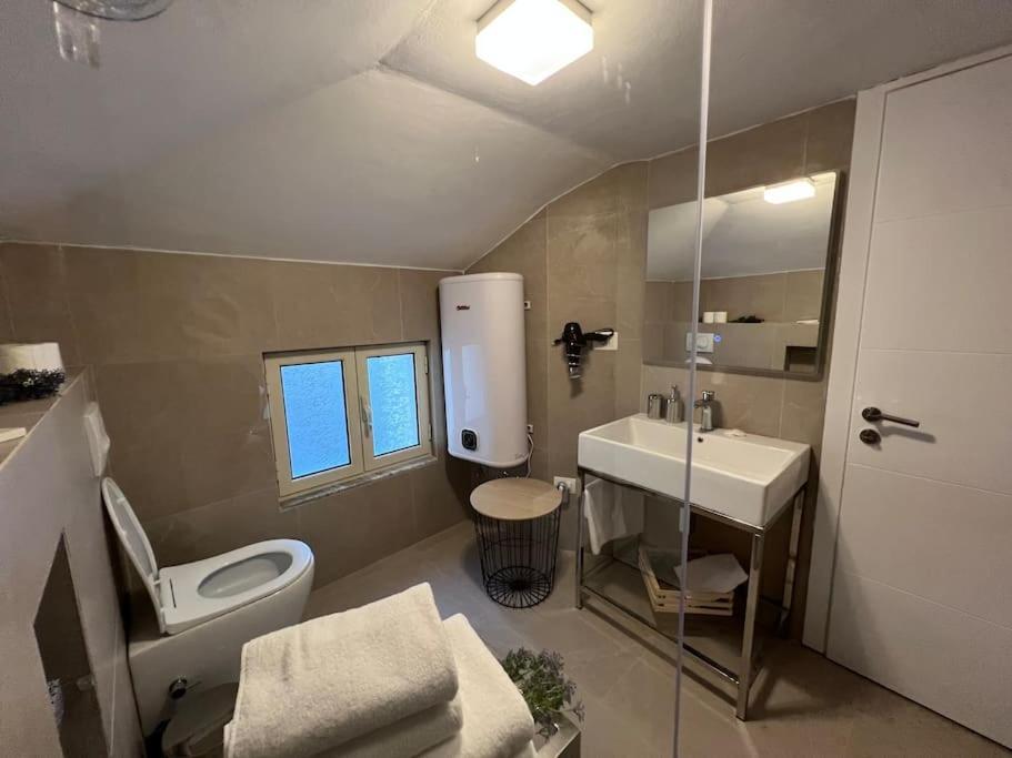 Jonexh Apartments Тирана Экстерьер фото