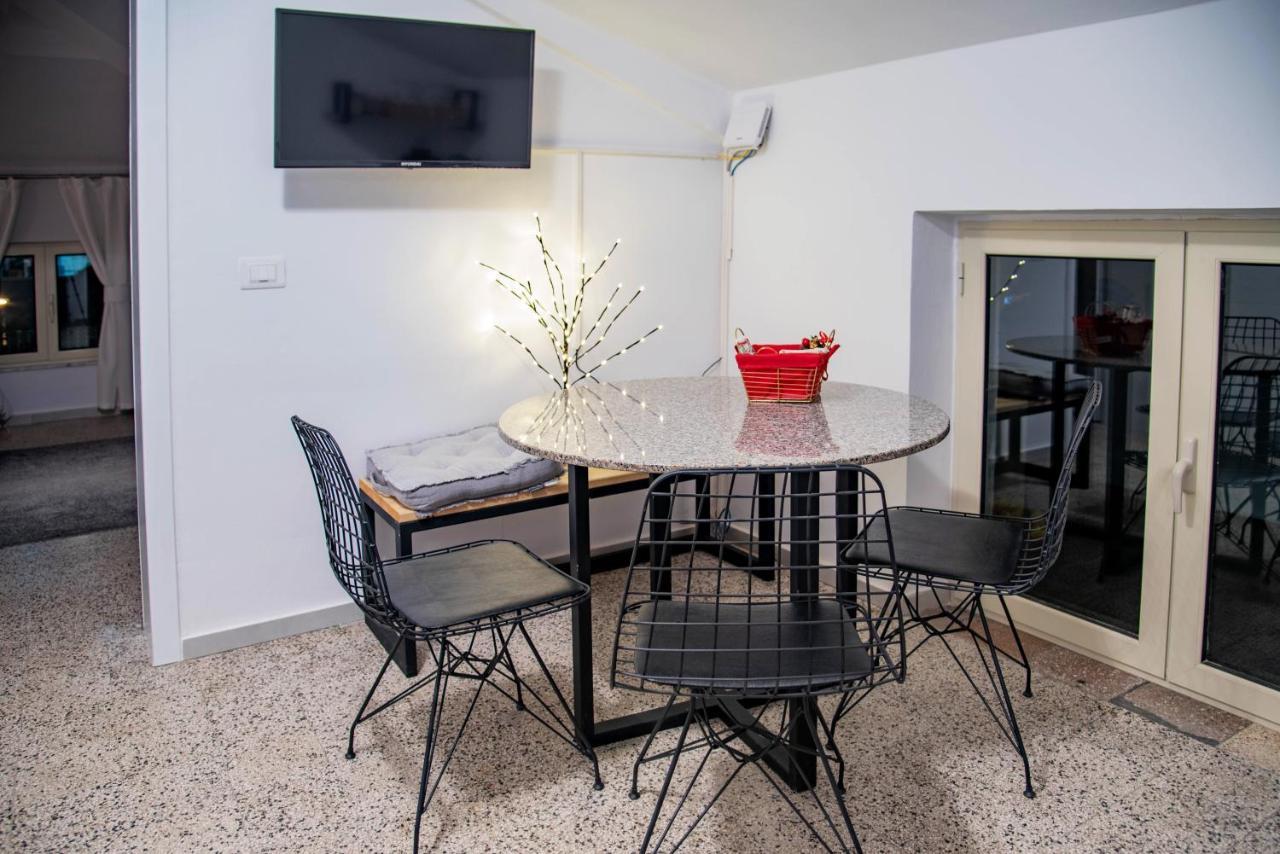 Jonexh Apartments Тирана Экстерьер фото